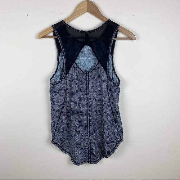 Lululemon Sculpt Tank - Picture 2 of 7